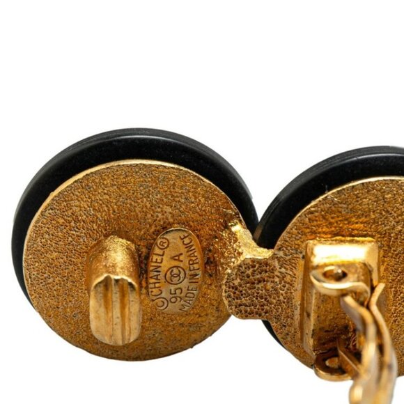 CHANEL CC Logos White & Black Round Clip-On Earrings Gold Tone 95A Auth #2567 - Picture 4 of 4